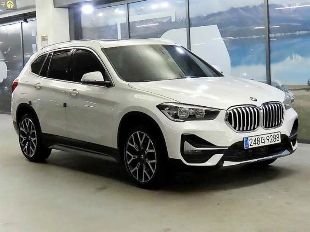수입중고차직거래사이트 X1 (F48) xDrive 20i M 스포츠 매물 사진 9 - 2022년 37,056km