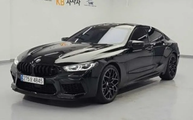 수입중고차직거래사이트 M8 4.4 그란쿠페 컴페티션 매물 사진 7 - 2025/01 13,265km