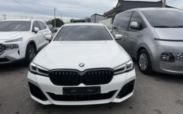 수입중고차직거래사이트 5시리즈 (G30) 520i M 스포츠 매물 사진 1 - 2022/10 114,376km