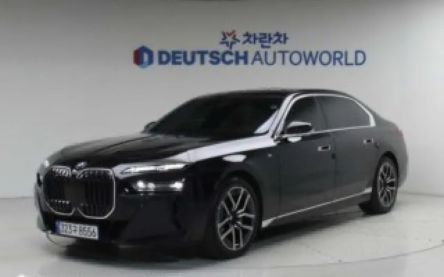 수입중고차직거래사이트 7시리즈 (G70) 740i xDrive M 스포츠 매물 사진 12 - 2025/06 9,210km